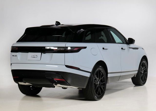 New 2026 Land Rover Range Rover Velar Dynamic SE image 2
