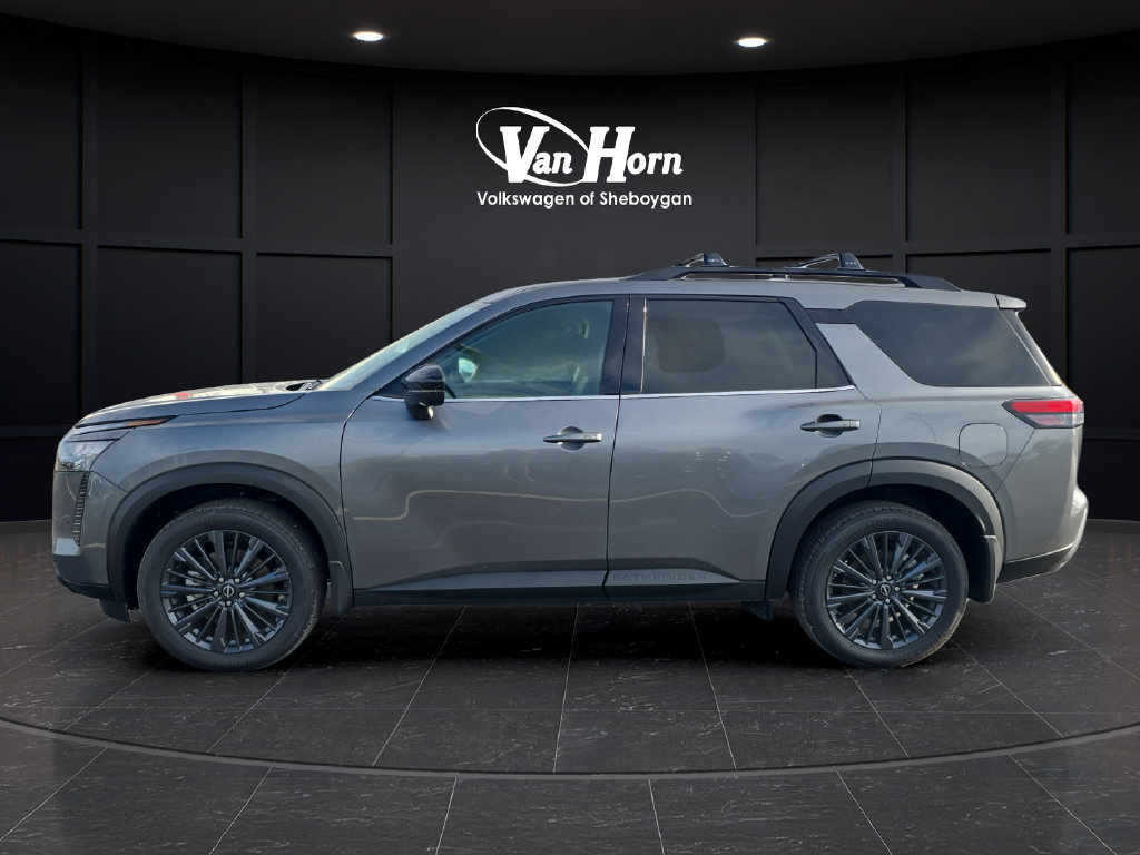 New 2026 Nissan Pathfinder SL w/ SL Premium Package AWD/4WD image 4