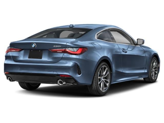 Used 2026 BMW 430i Coupe w/ M Sport Package RWD image 5