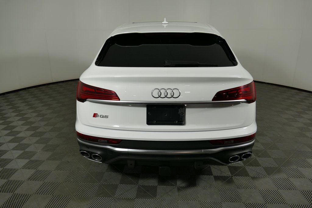 Used 2023 Audi SQ5 Premium w/ Convenience Package image 4