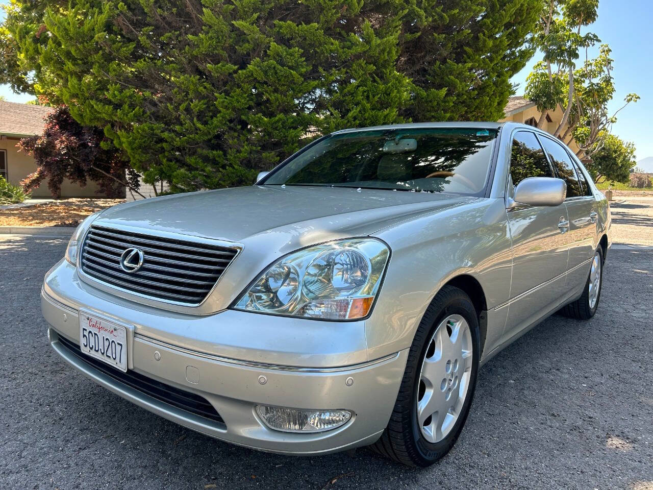 Used 2003 Lexus LS 430 RWD image 1
