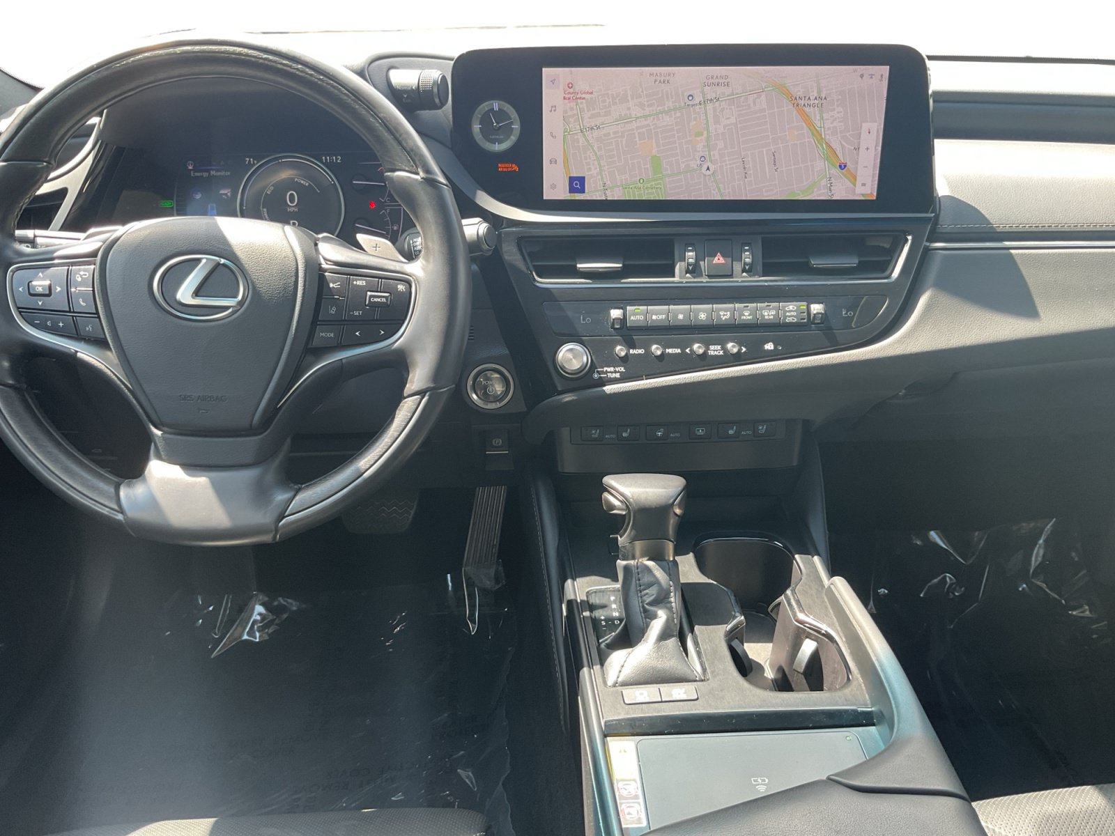 Used 2024 Lexus ES 300h w/ Accessory Package (Z2) FWD image 11
