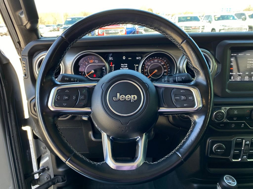 Used 2020 Jeep Wrangler Unlimited Sahara image 13