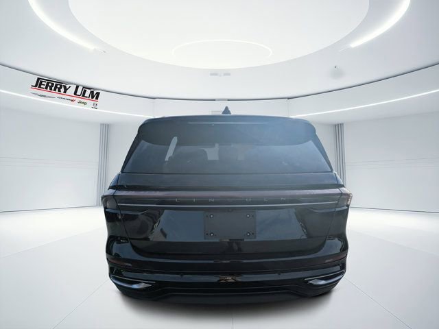 Used 2024 Lincoln Nautilus Black Label image 4