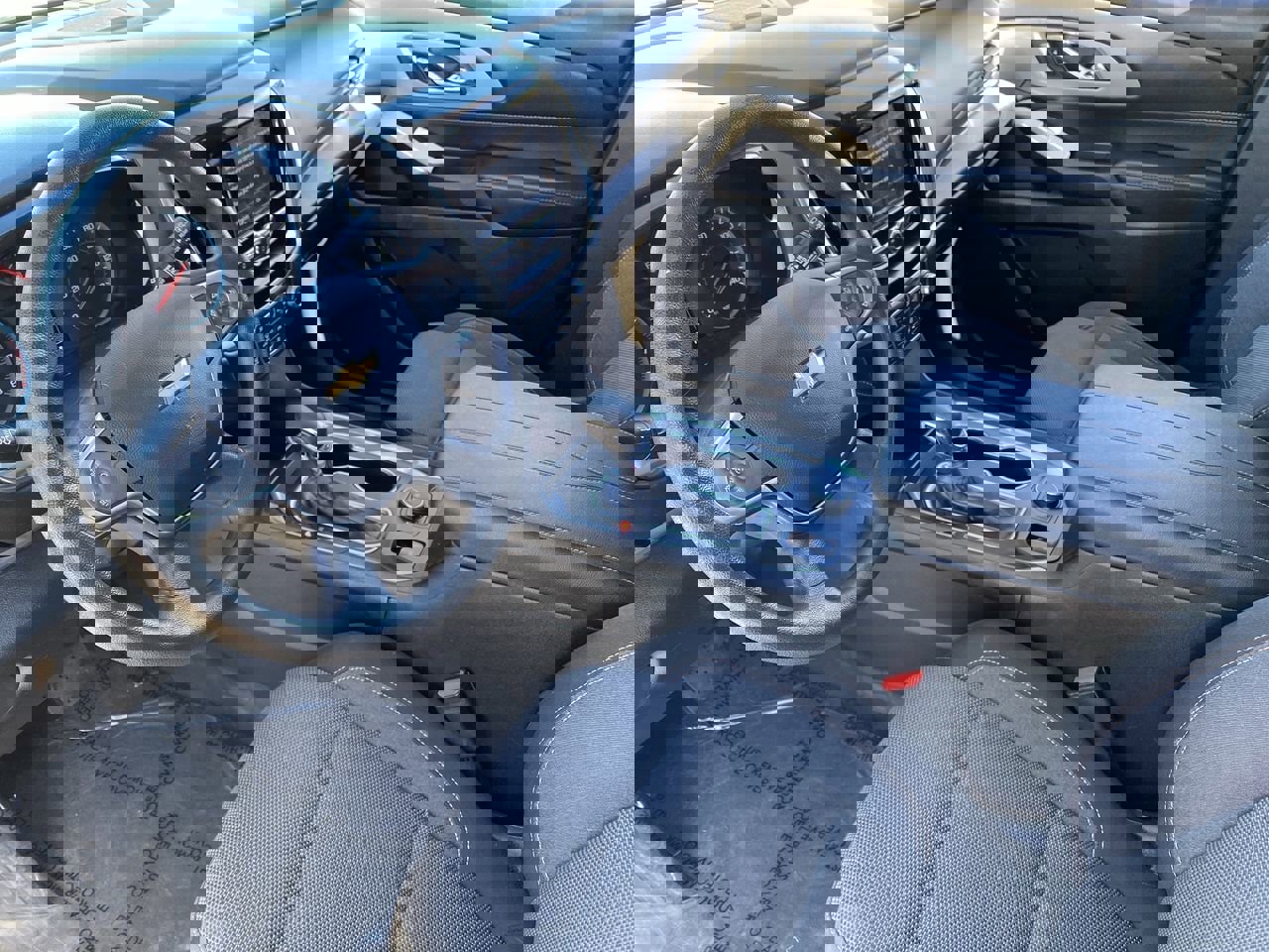 Used 2021 Chevrolet Traverse LS image 11