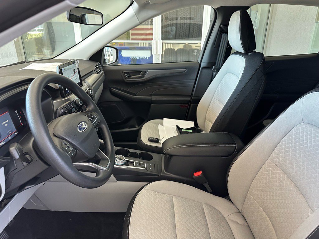 New 2026 Ford Escape Active image 15