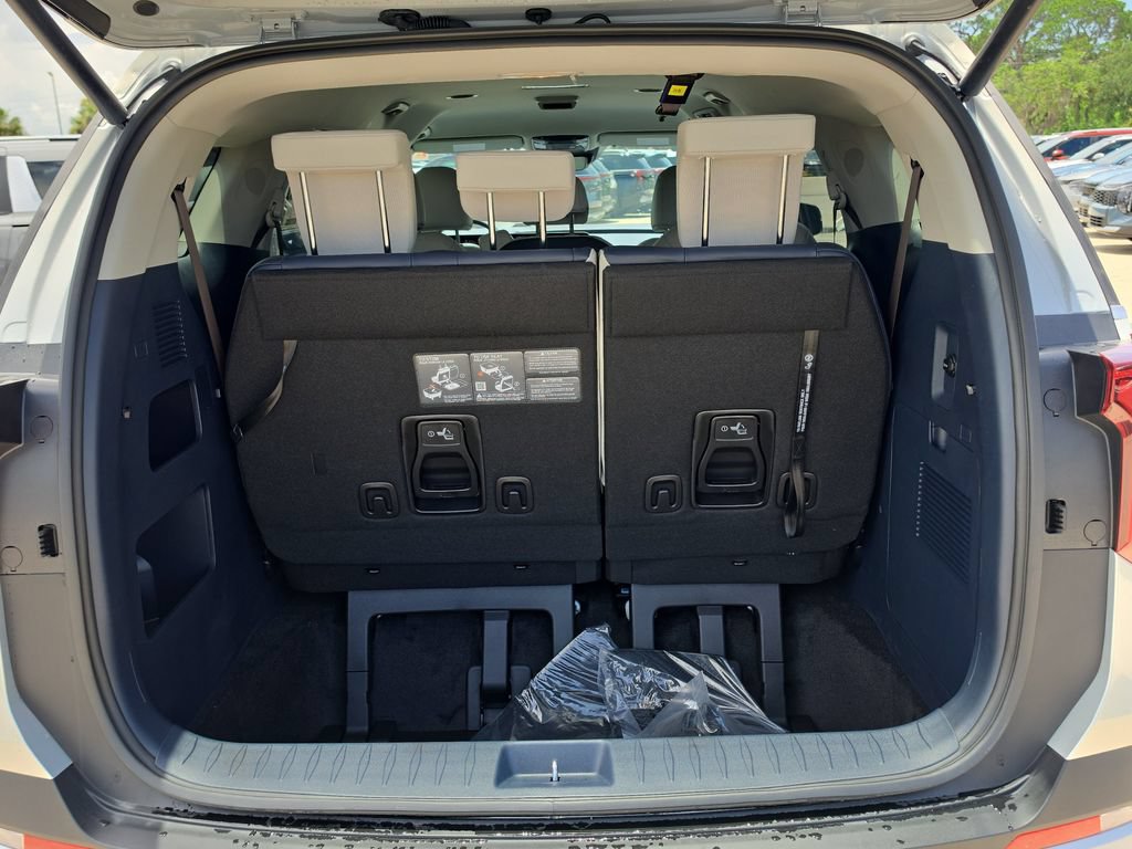 New 2026 Kia Carnival EX FWD image 10