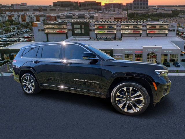 New 2025 Jeep Grand Cherokee L Overland w/ Luxury Tech Group IV video 1
