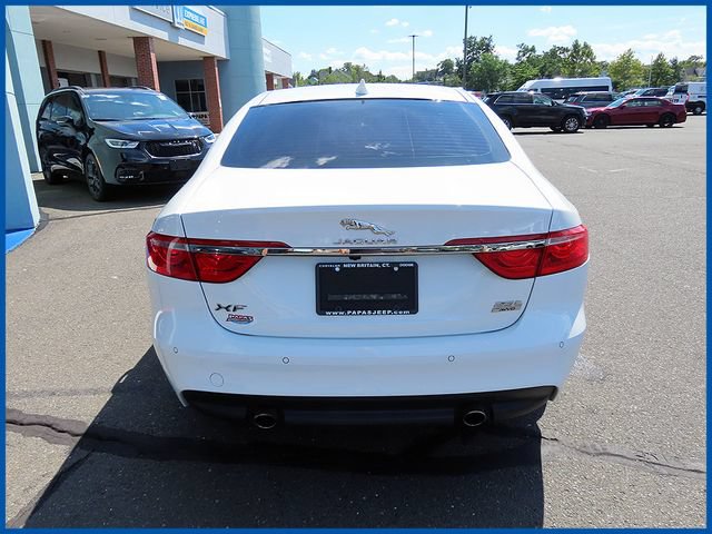 Used 2018 Jaguar XF Premium AWD/4WD image 6