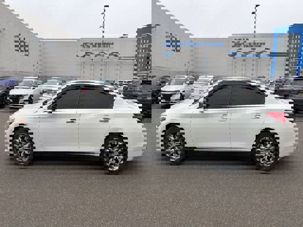 Used 2016 INFINITI Q50 Premium w/ 2.0T Premium Plus Package image 7