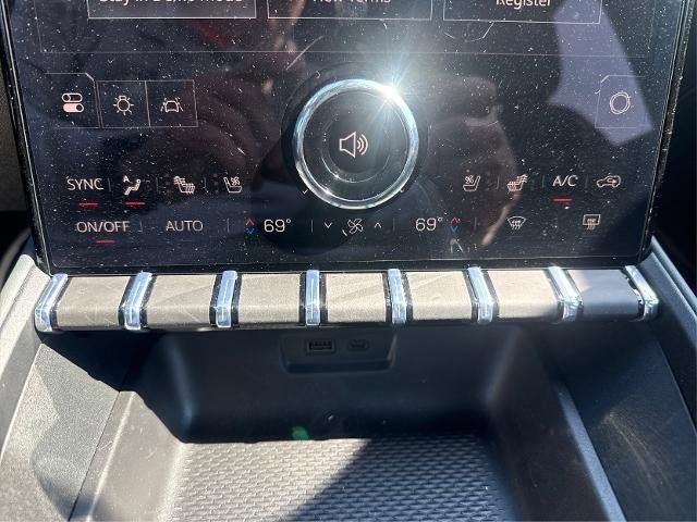 New 2026 GMC Terrain AT4 AWD/4WD image 15