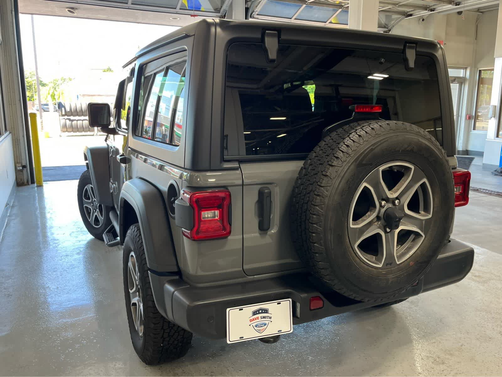 Used 2021 Jeep Wrangler Sport AWD/4WD image 7
