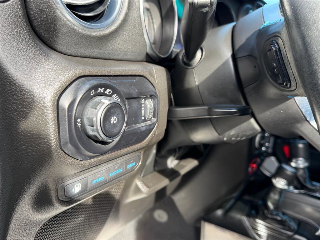 Used 2023 Jeep Wrangler Unlimited Rubicon 4xe w/ Steel Bumper Group image 19