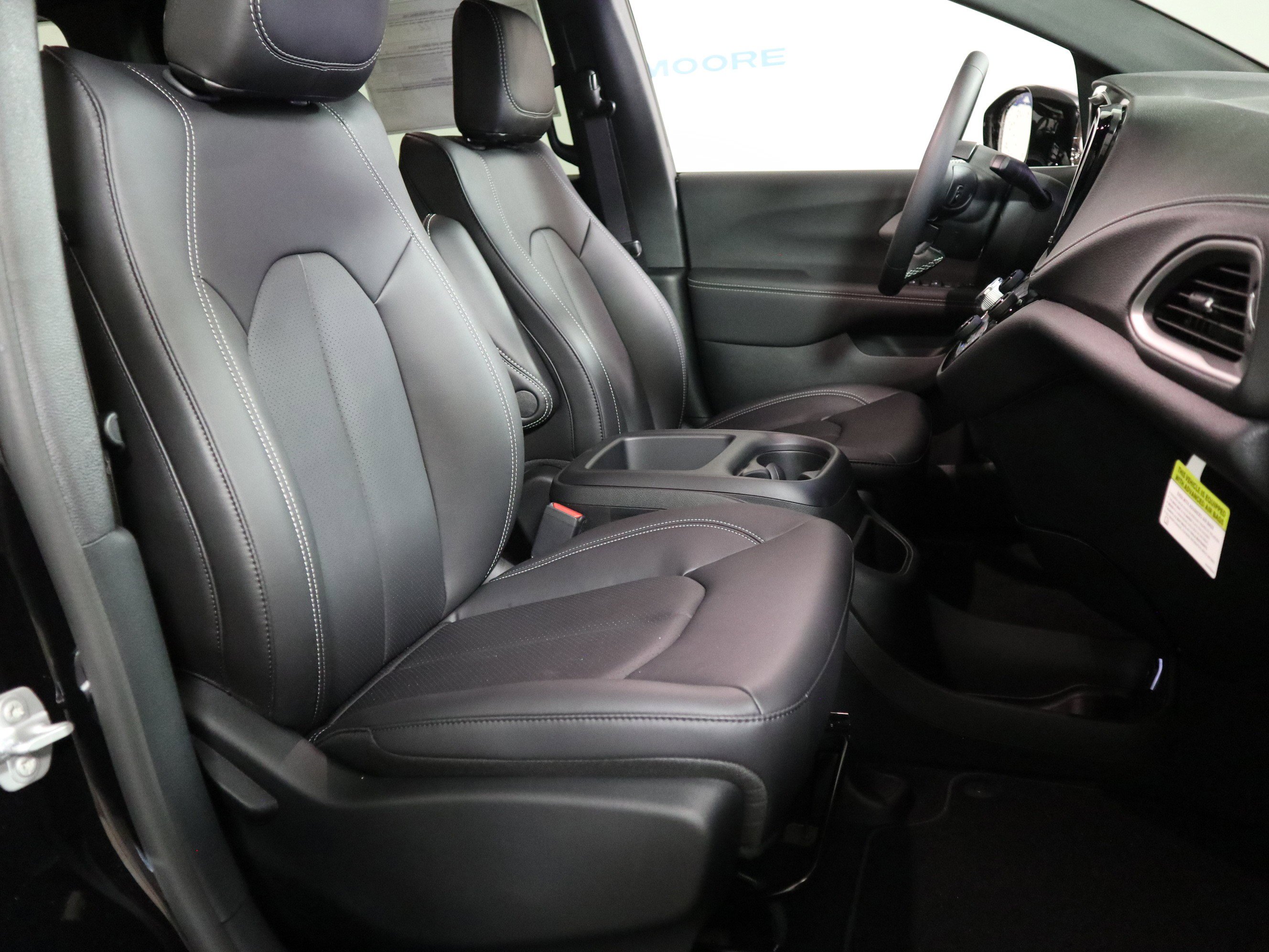 New 2026 Chrysler Pacifica Select image 20