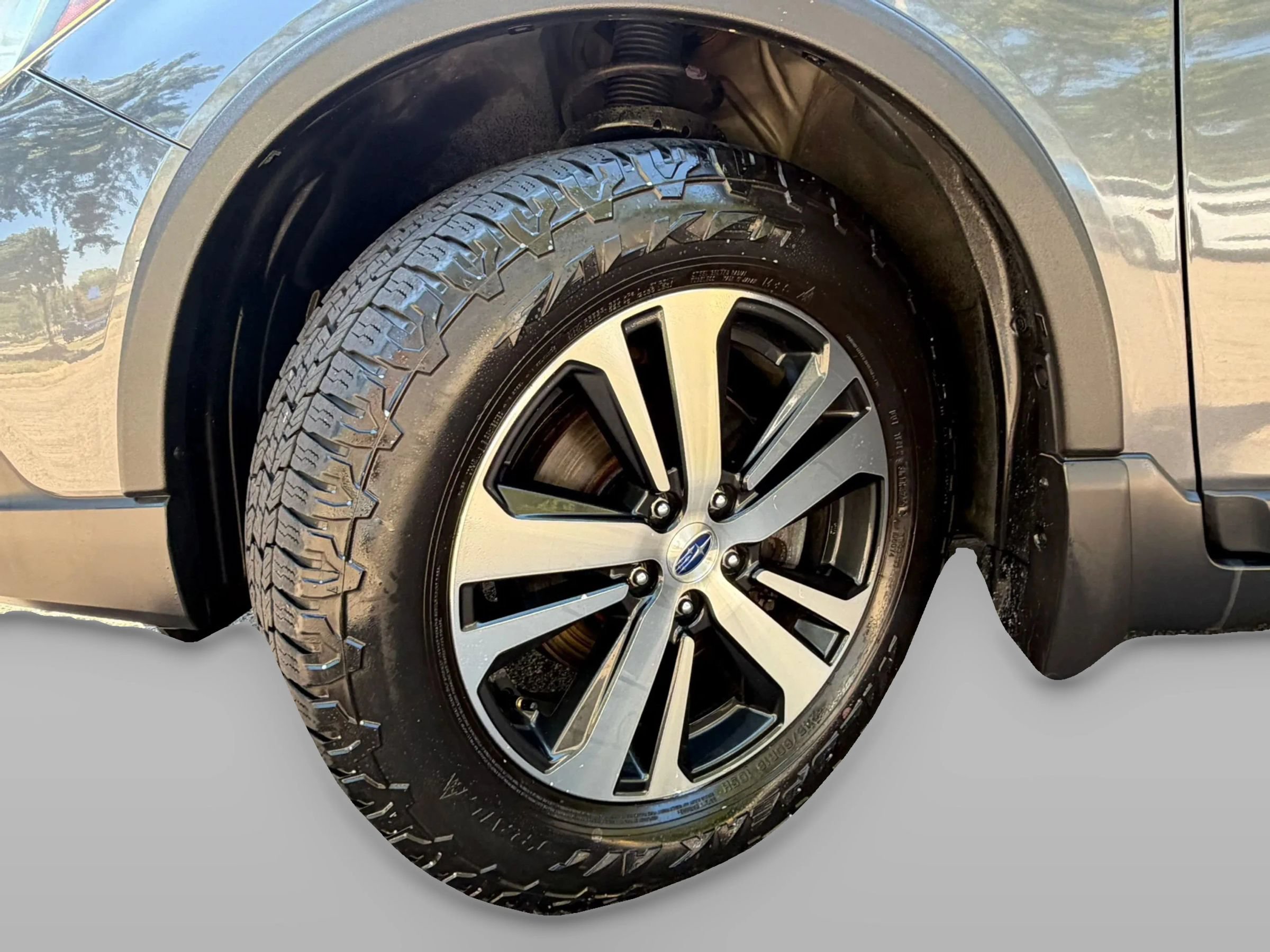Used 2019 Subaru Outback 2.5i Limited AWD/4WD image 49