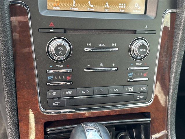 Used 2016 Lincoln Navigator Select image 32