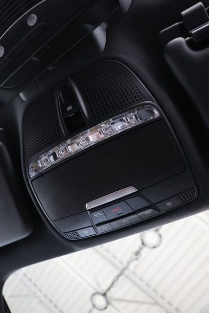 Used 2019 Mercedes-Benz E 63 AMG S image 36