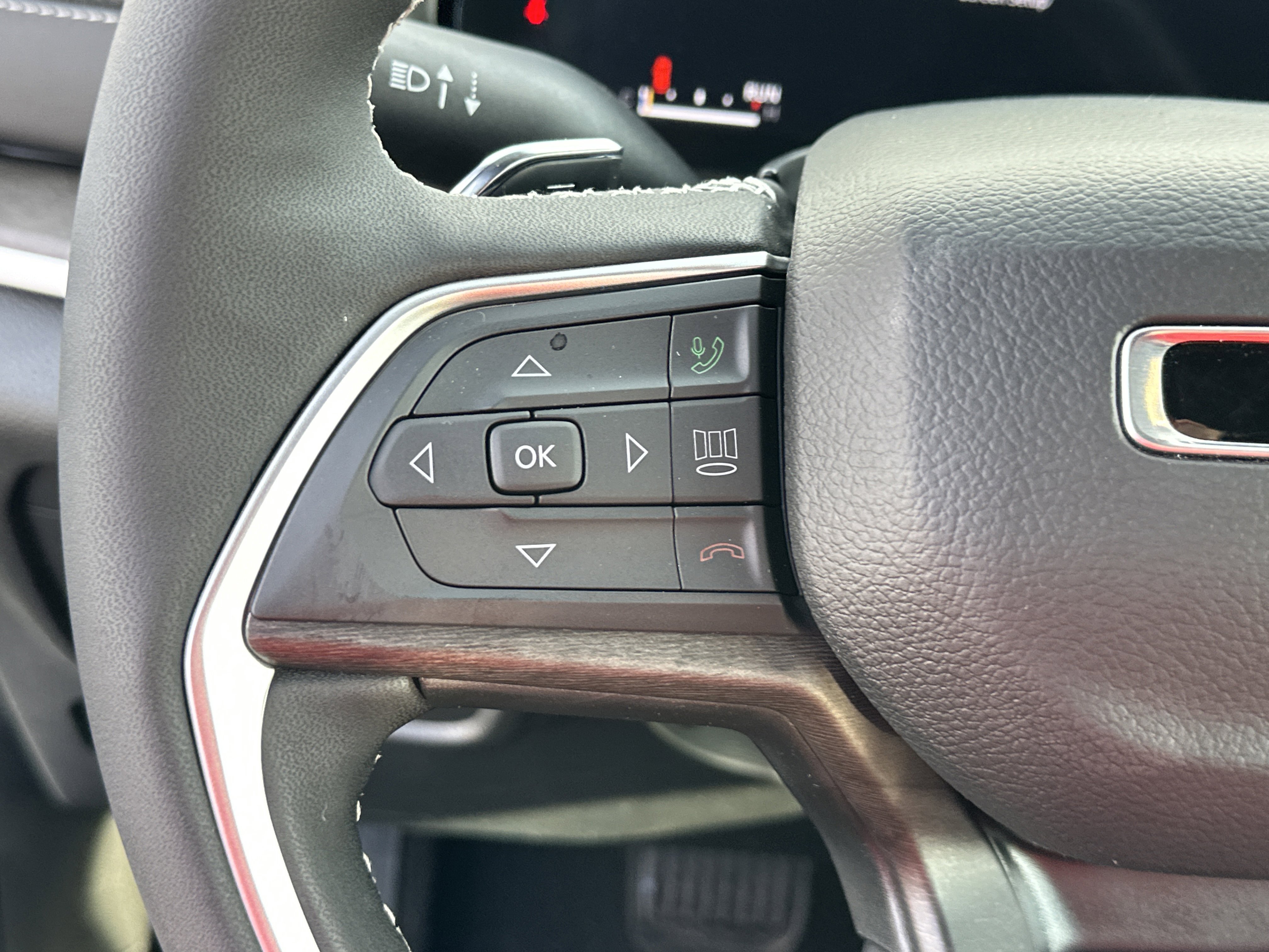 New 2026 Jeep Grand Cherokee L Limited image 12