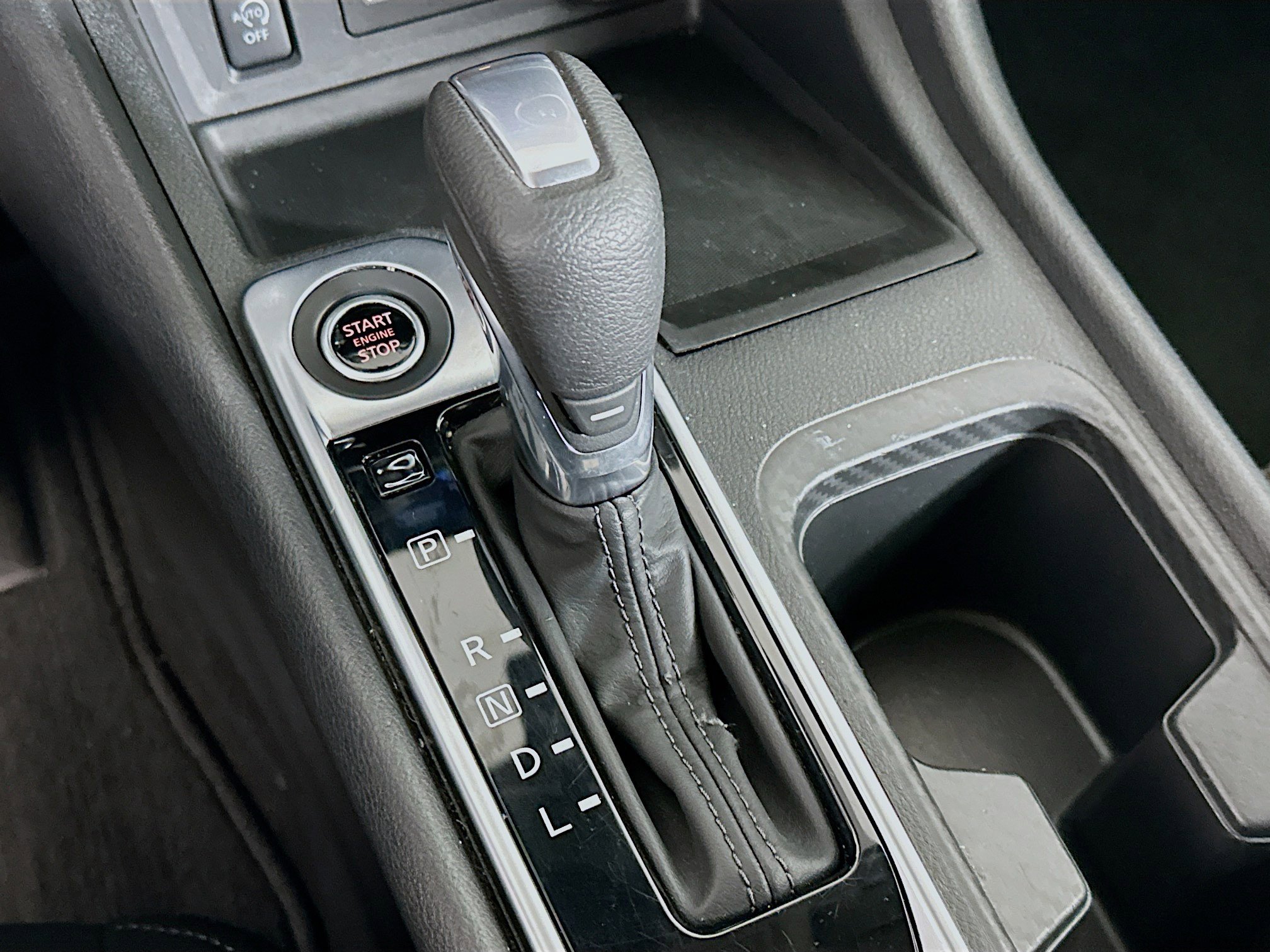 Used 2024 Nissan Sentra SV image 24