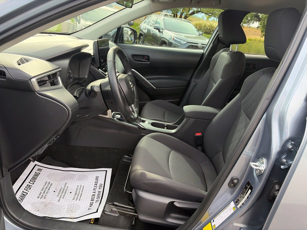Used 2023 Toyota Corolla Cross LE FWD image 23