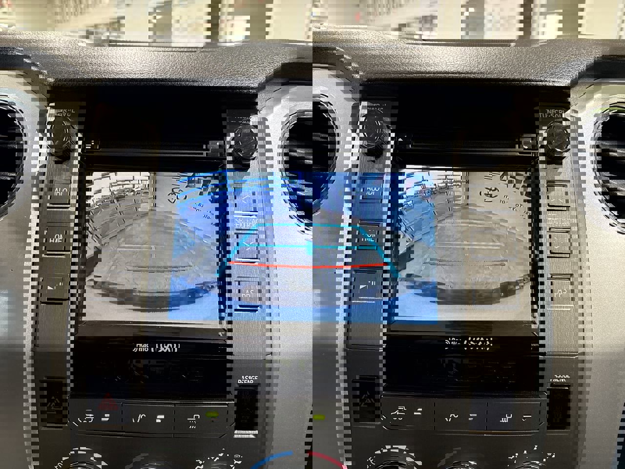 Used 2017 Toyota Tundra SR5 image 17