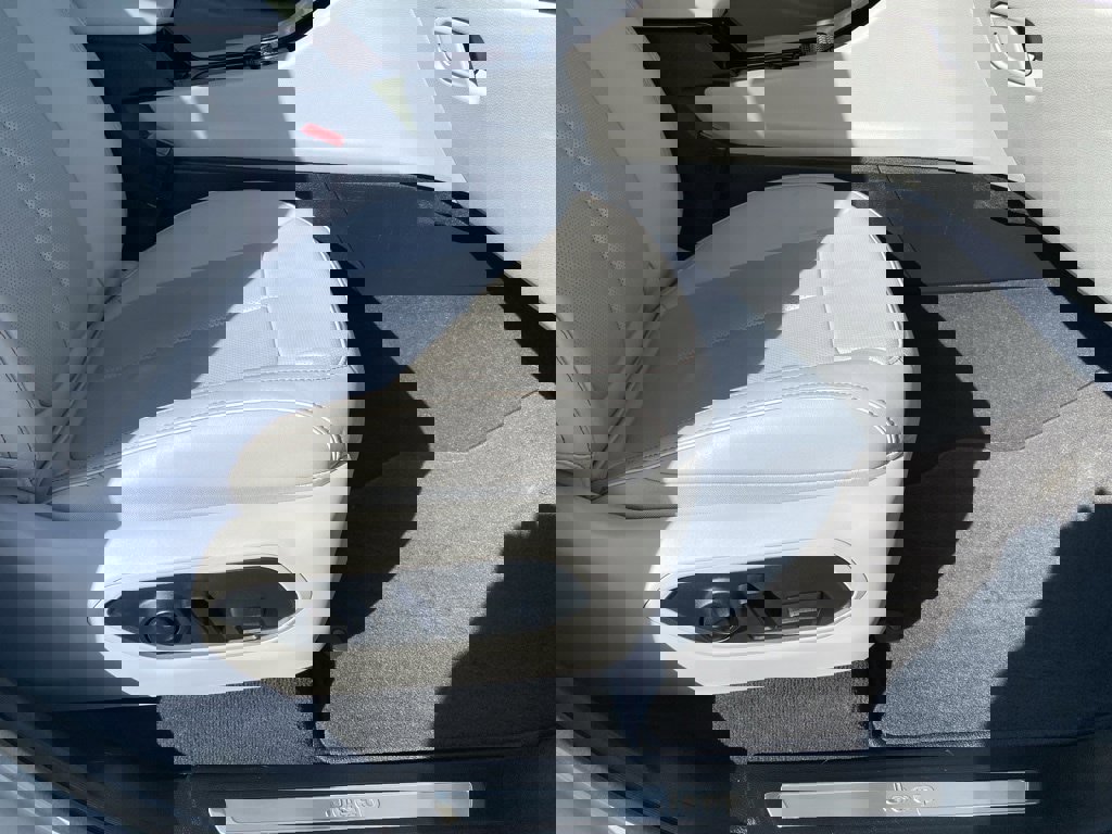 Used 2022 Jeep Grand Cherokee Overland image 19