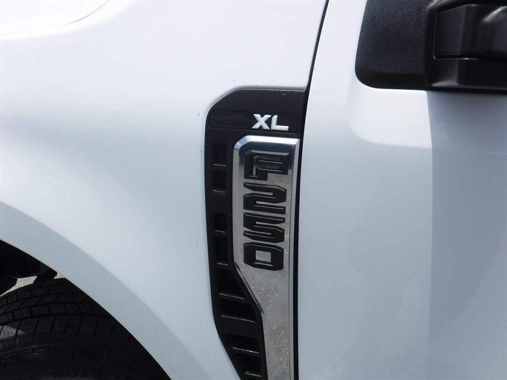 Used 2026 Ford F250 XL AWD/4WD image 26