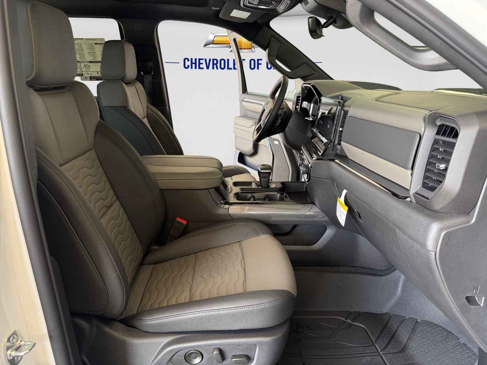 Used 2026 Chevrolet Silverado 1500 ZR2 AWD/4WD image 13