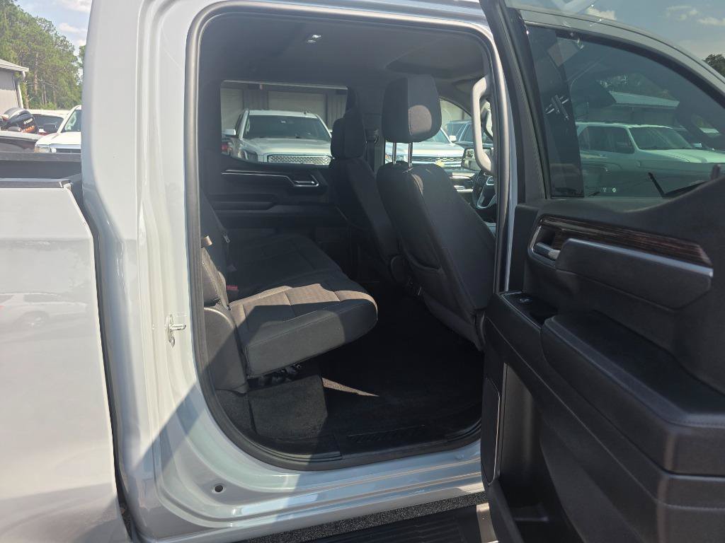 Used 2024 GMC Sierra 1500 Elevation w/ LPO, Elevation Black Package RWD image 12