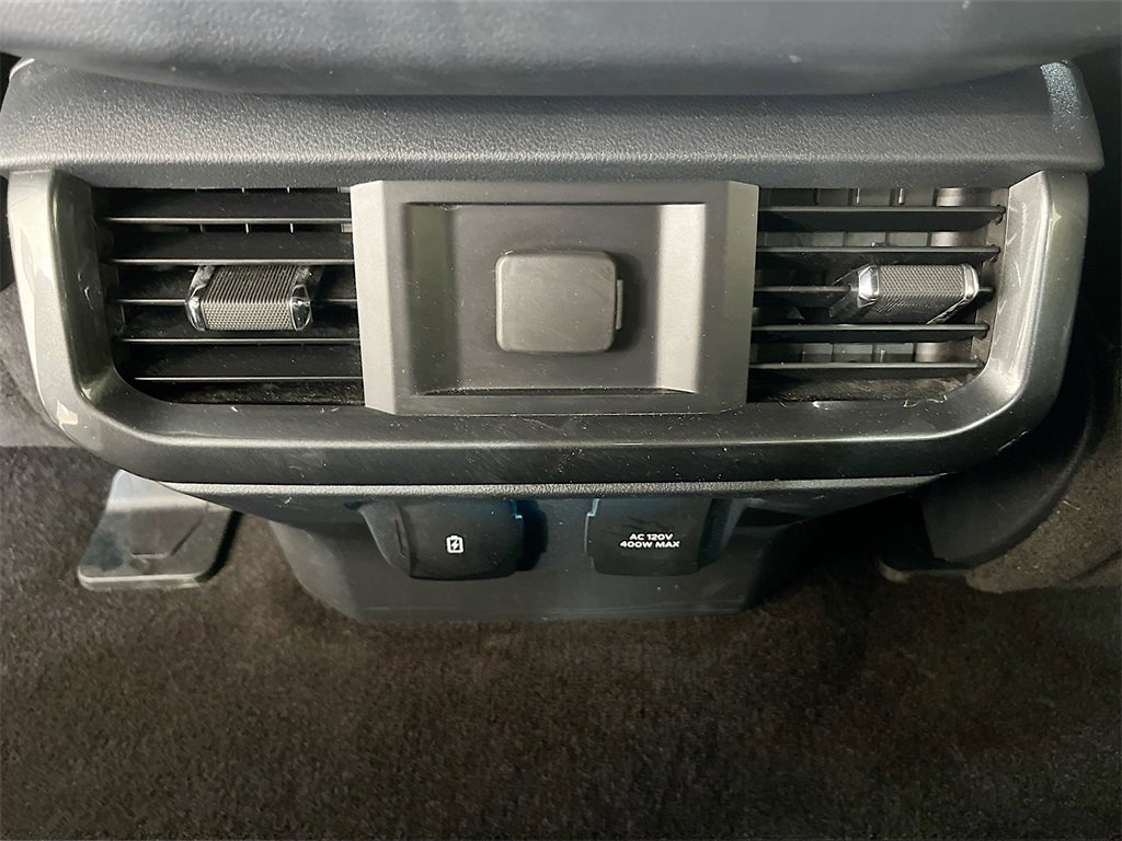 Used 2022 Ford F150 Lariat image 26