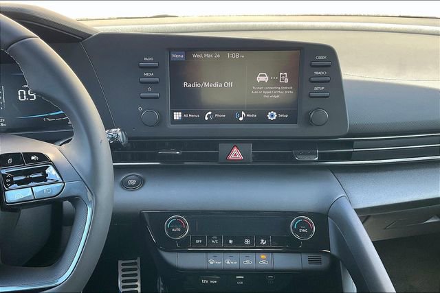 New 2025 Hyundai Elantra Sport image 7