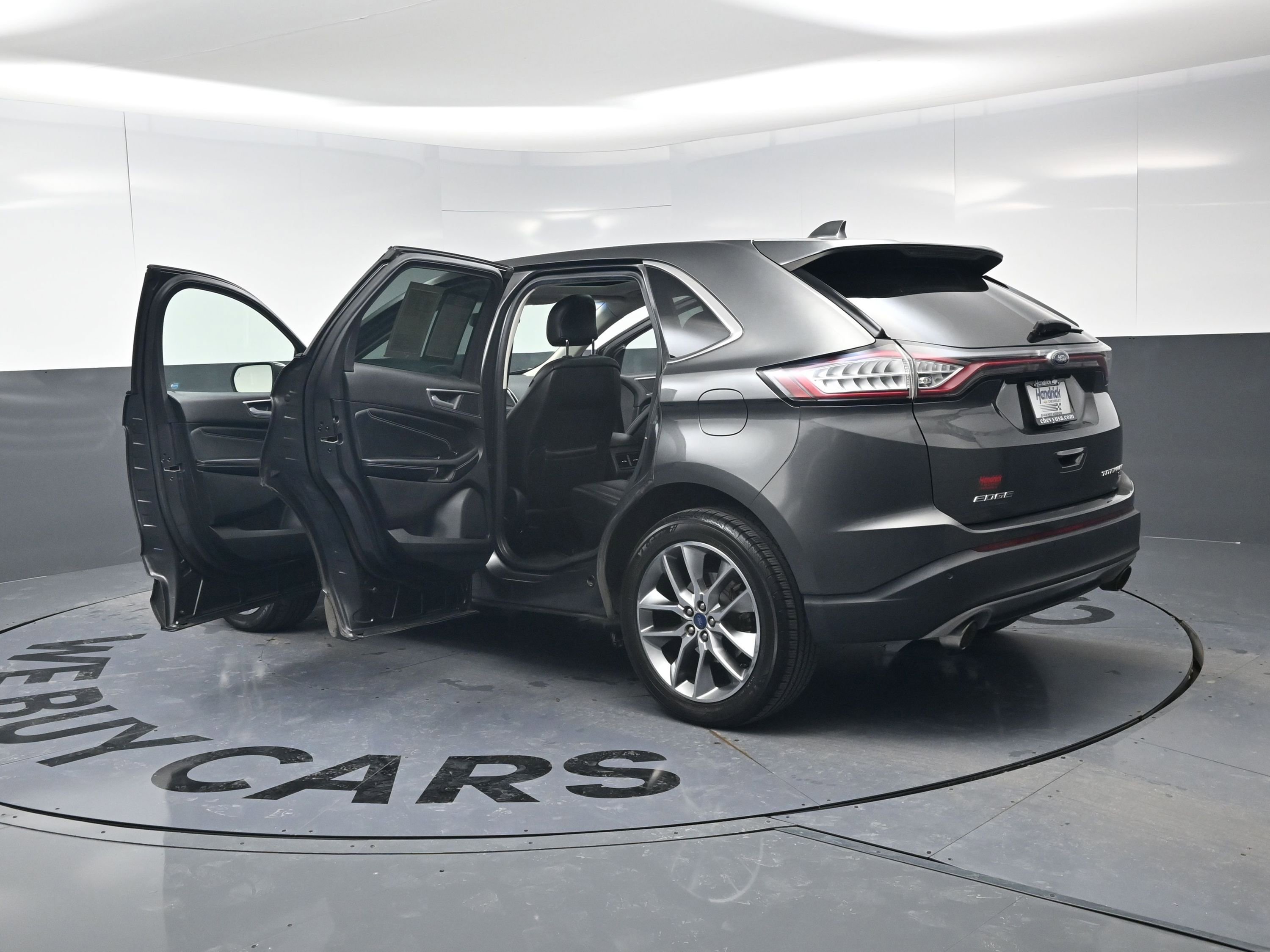 Used 2016 Ford Edge Titanium w/ Equipment Group 301A AWD/4WD image 29