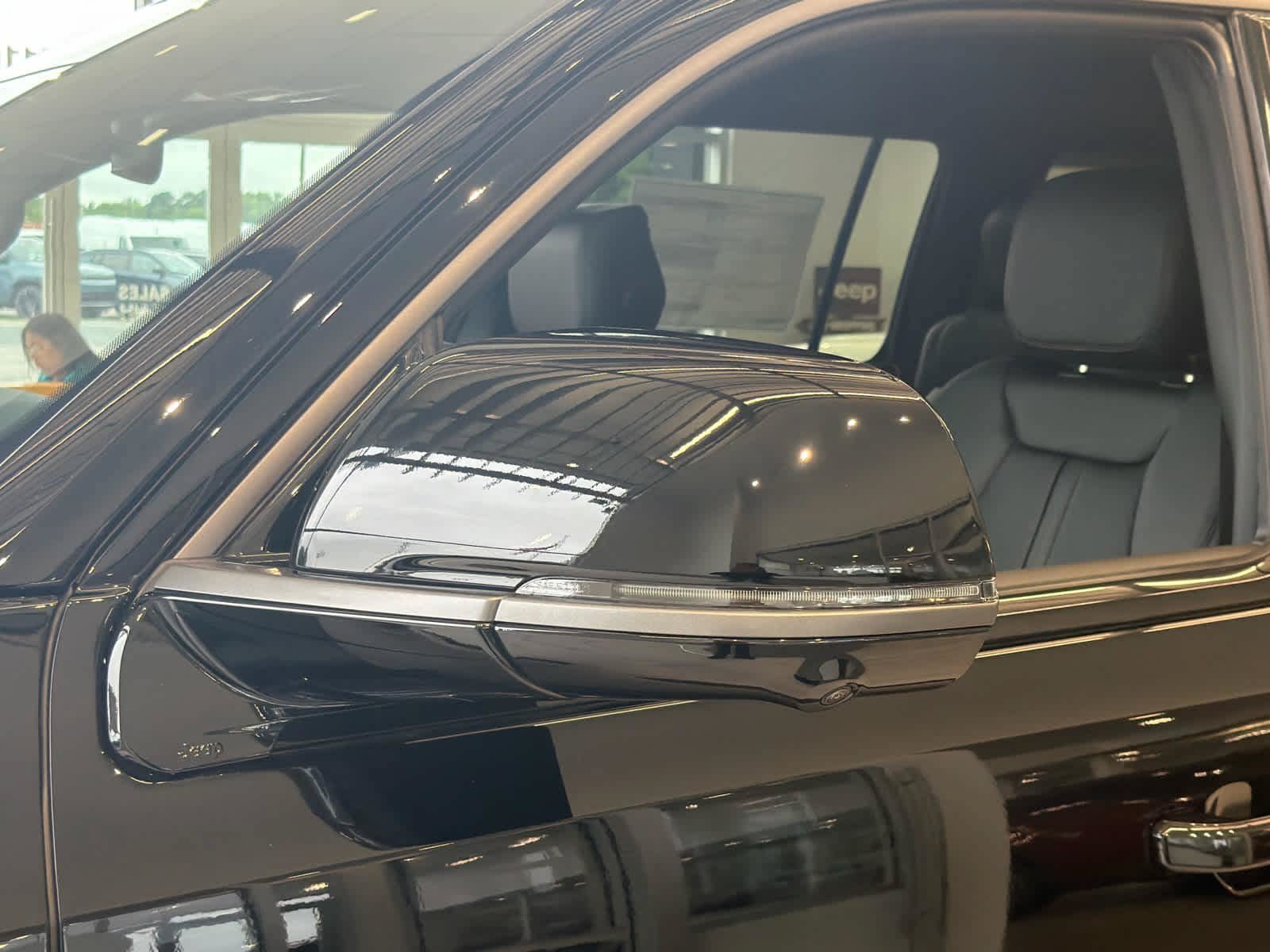 New 2026 Jeep Grand Wagoneer 4WD image 12