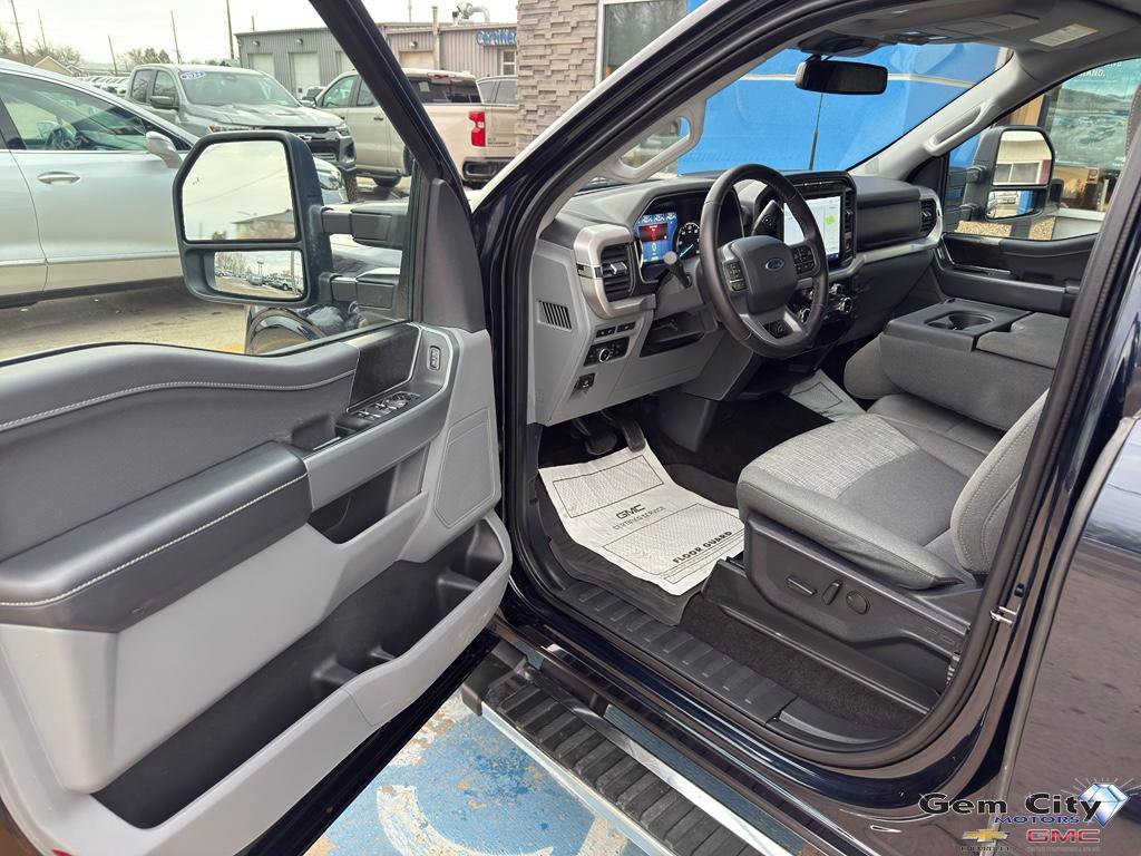 Used 2023 Ford F150 XLT w/ Equipment Group 302A High image 15