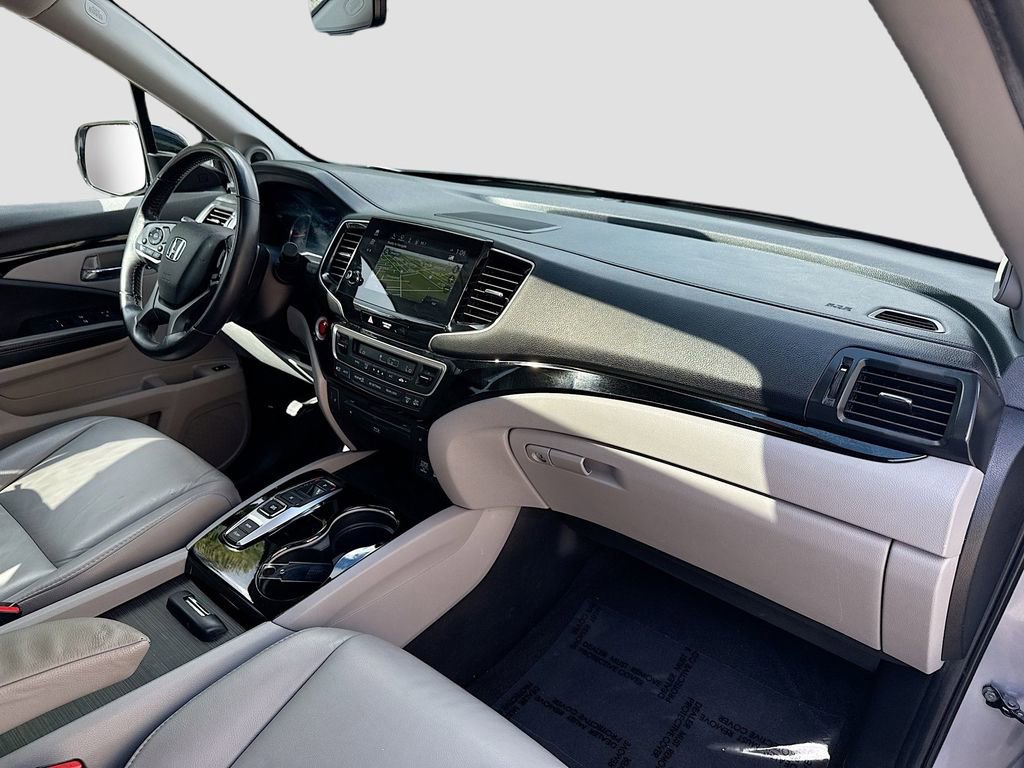 Used 2021 Honda Pilot Touring image 35