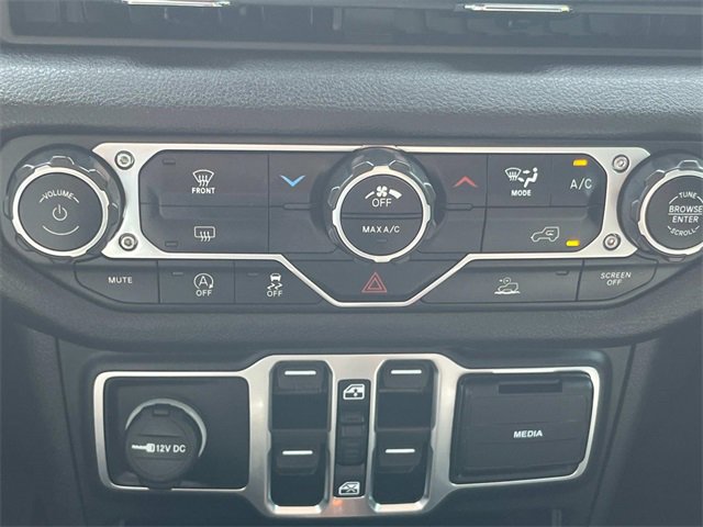 Used 2024 Jeep Wrangler Sport S image 20