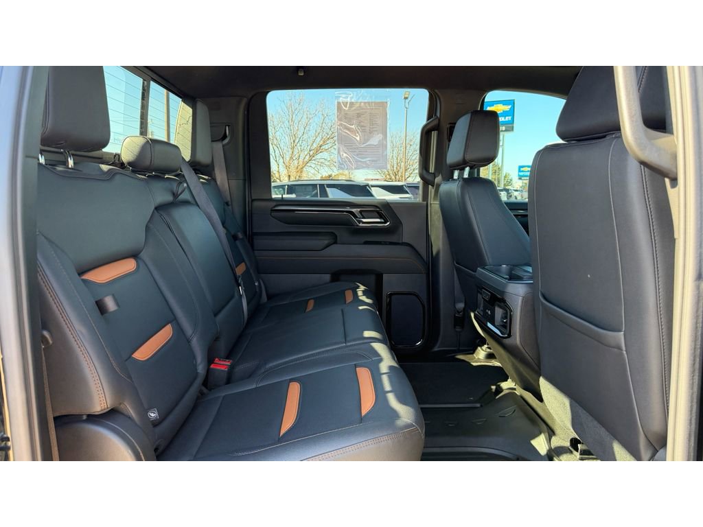 Used 2024 GMC Sierra 2500 AT4 w/ AT4 Preferred Package image 20