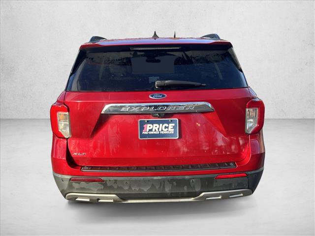 Used 2021 Ford Explorer XLT w/ Equipment Group 202A image 6