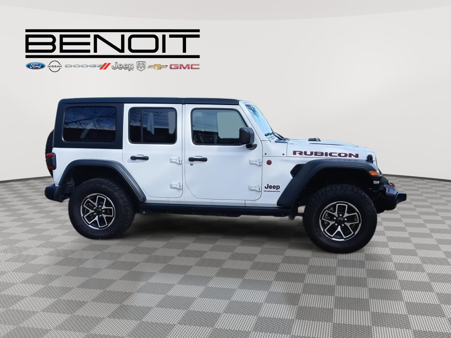 Used 2024 Jeep Wrangler Rubicon w/ Capability Package image 4