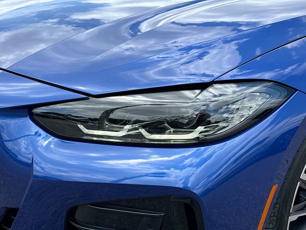 Used 2023 BMW 430i Convertible w/ M Sport Package image 9