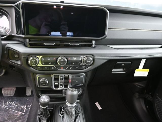 New 2026 Jeep Wrangler Sahara image 15