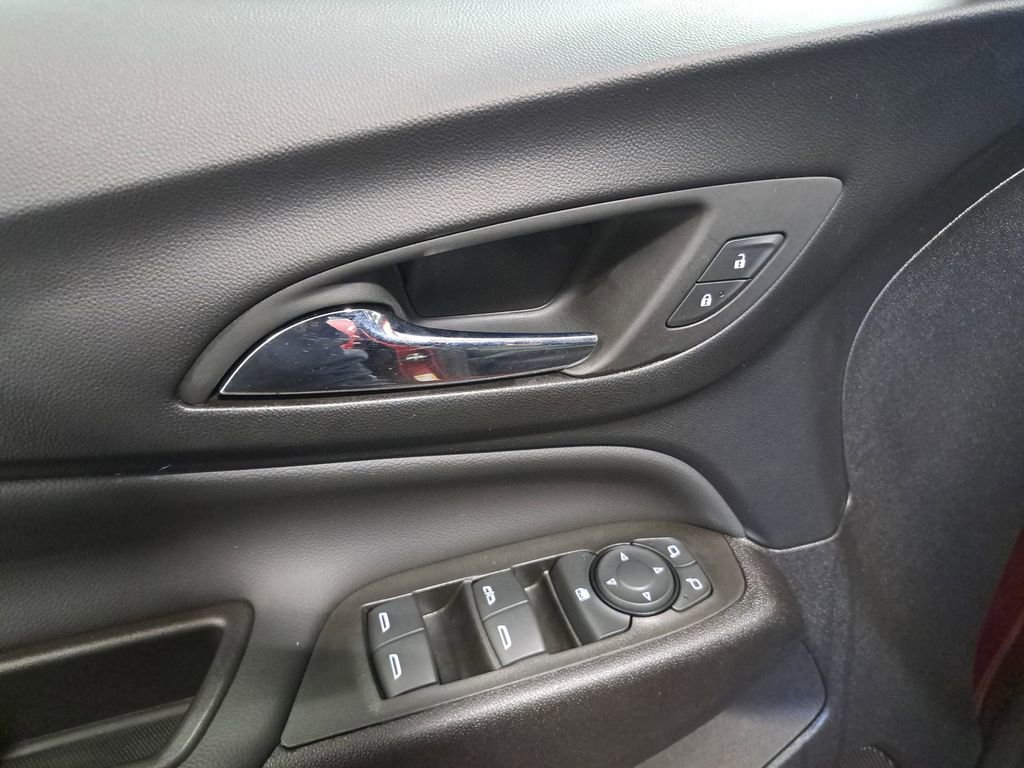 Used 2024 Chevrolet Equinox LT AWD/4WD image 25