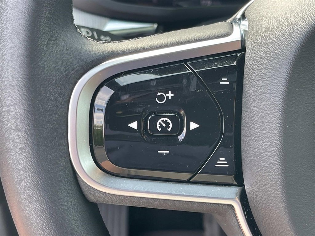 Used 2024 Volvo XC60 T8 Polestar w/ Protection Package Premier image 19