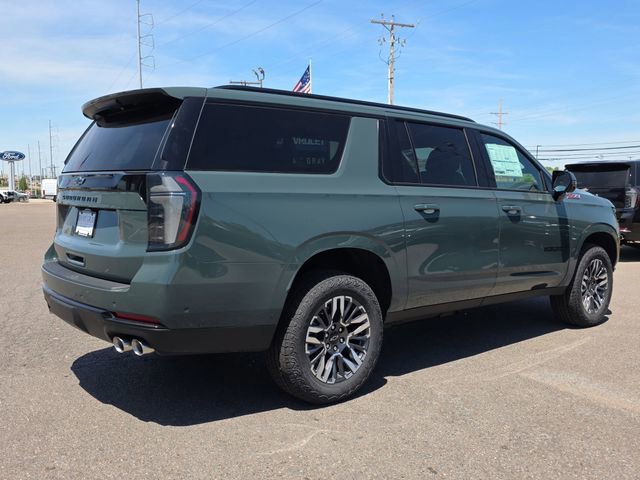 New 2026 Chevrolet Suburban Z71 w/ Comfort Package AWD/4WD image 5