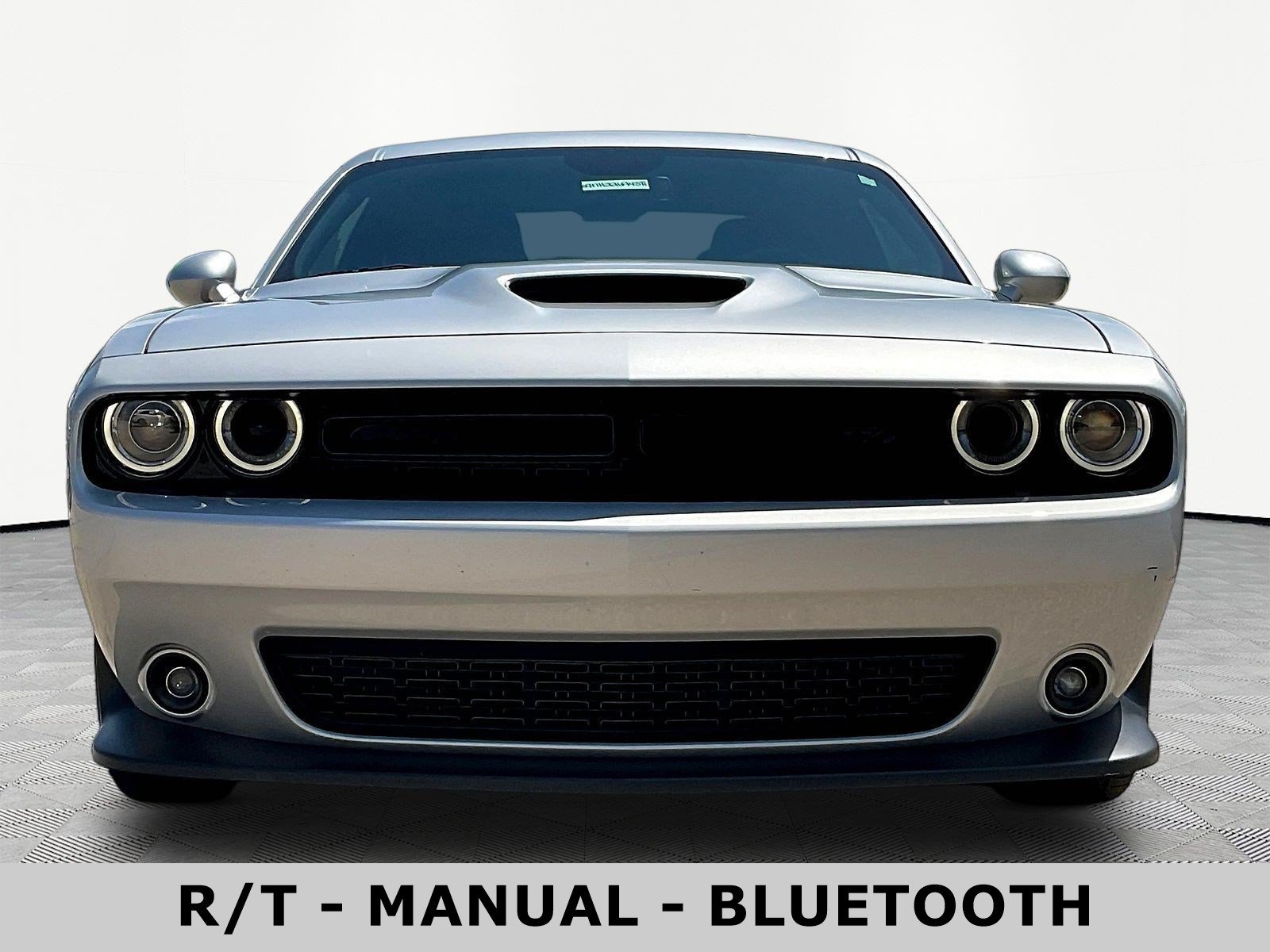 Used 2022 Dodge Challenger R/T w/ Blacktop Package RWD image 2