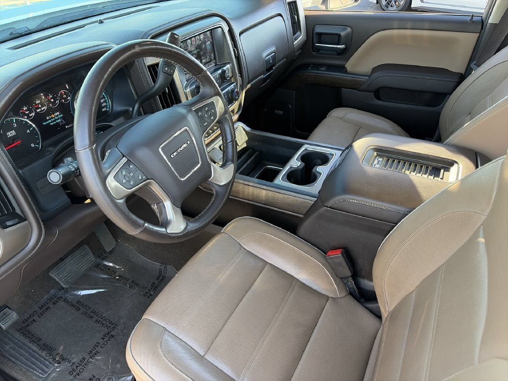 Used 2017 GMC Sierra 3500 Denali w/ Duramax Plus Package AWD/4WD image 11