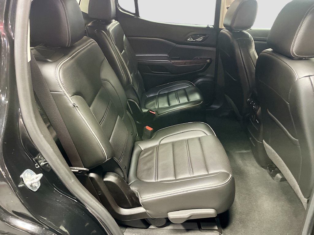 Used 2022 GMC Acadia Denali AWD/4WD image 29