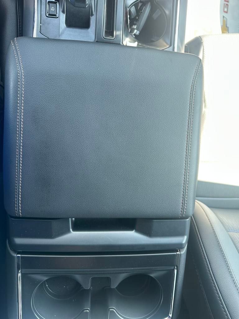 New 2025 Ford F150 Lightning Lariat w/ Max Trailer Tow Package image 19