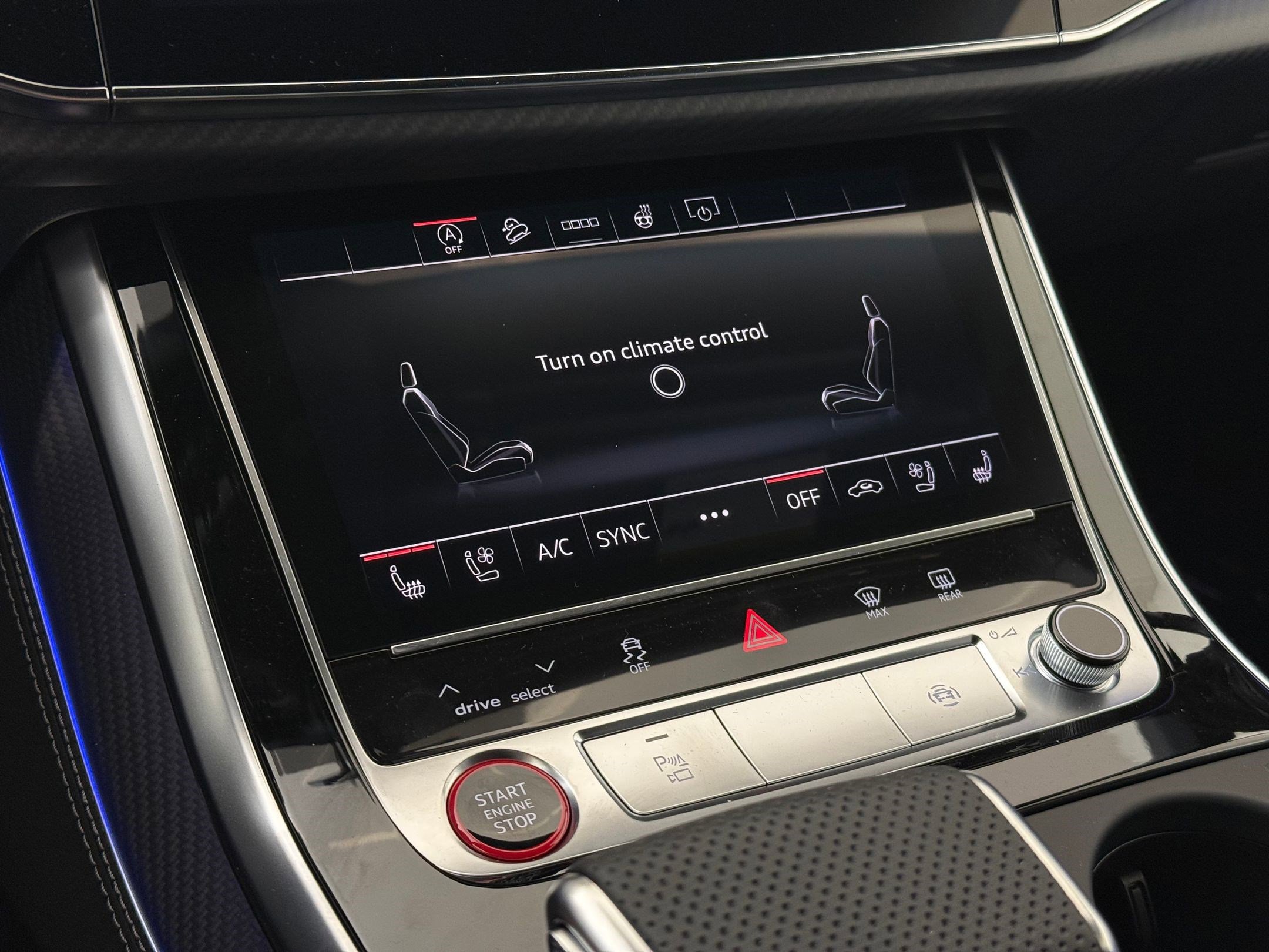 New 2026 Audi SQ7 Premium Plus image 18