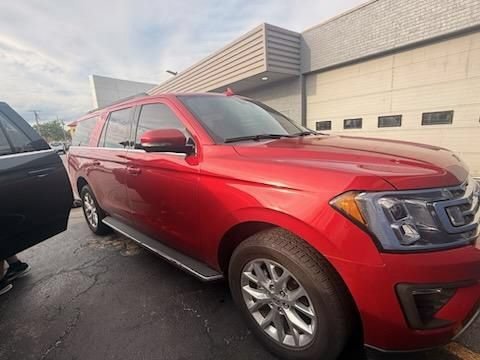 Used 2020 Ford Expedition Max XLT w/ Equipment Group 202A AWD/4WD image 4